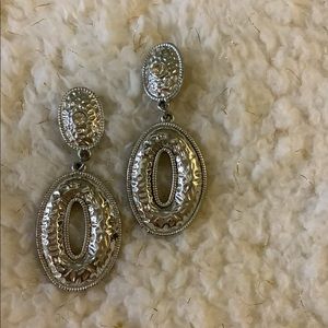 Women’s Earrings